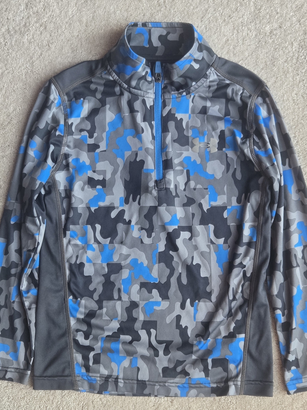 Under Armour Men's Blue and Gray Camo Swim Rash Guard - Half Zip